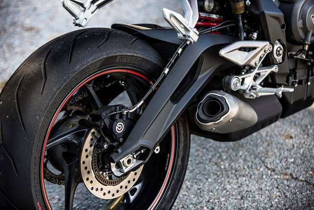 Triumph Street Triple R 765