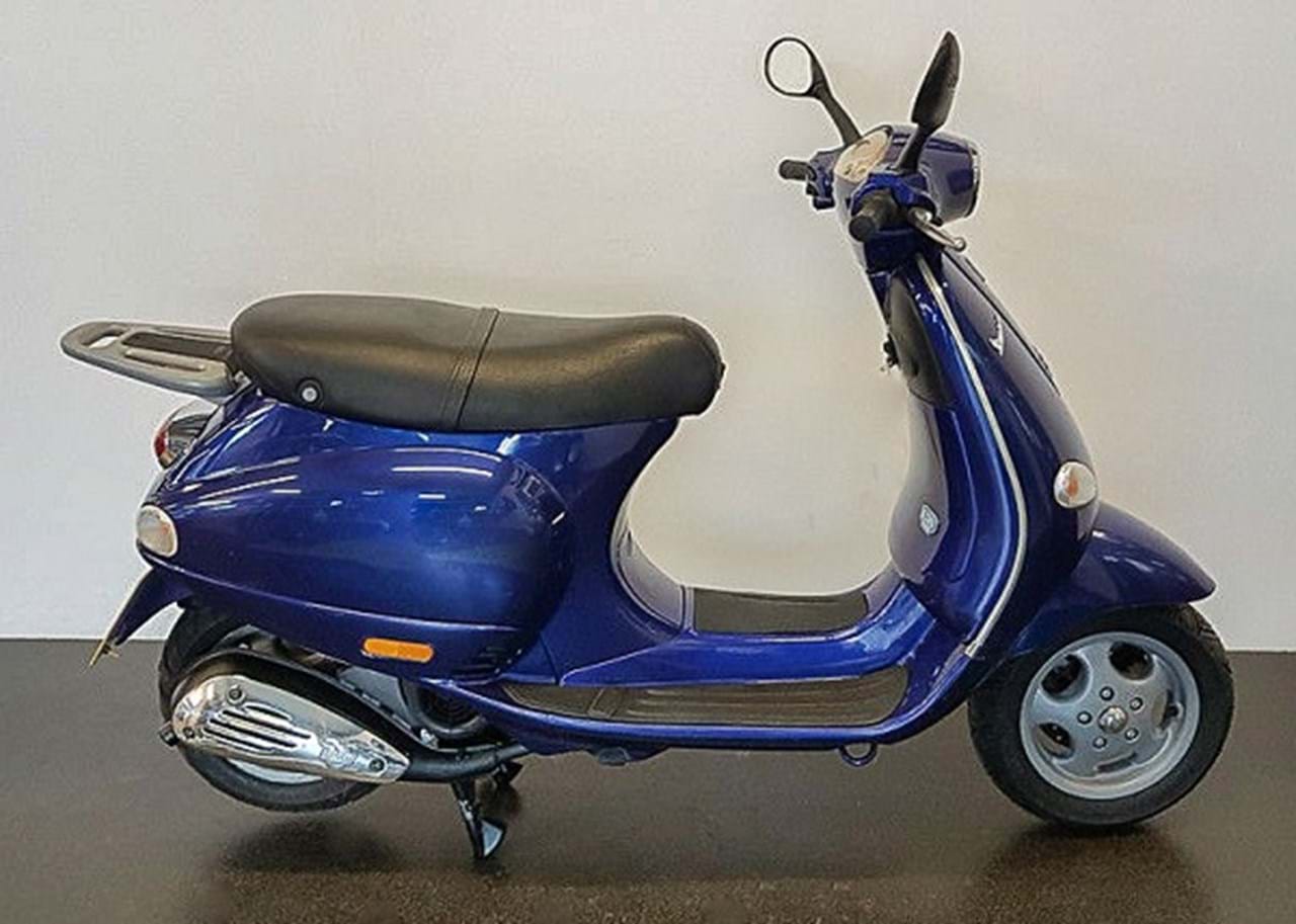 Vespa ET4 For Sale