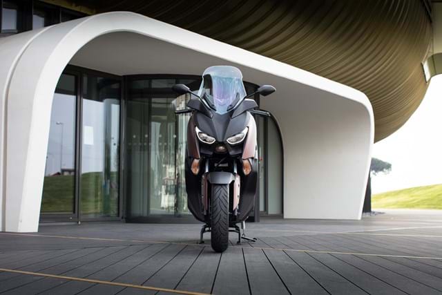 Yamaha X-MAX 300