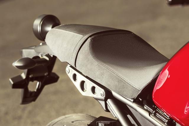 Yamaha XSR900