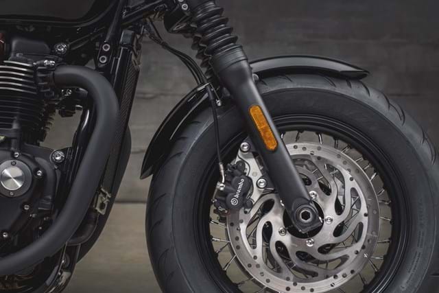 Triumph Bobber Black