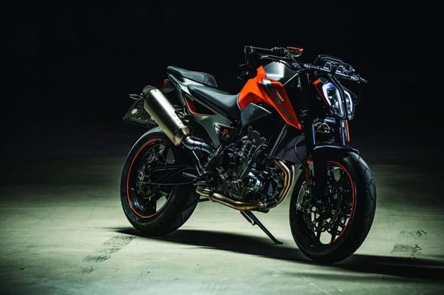 KTM Duke 790