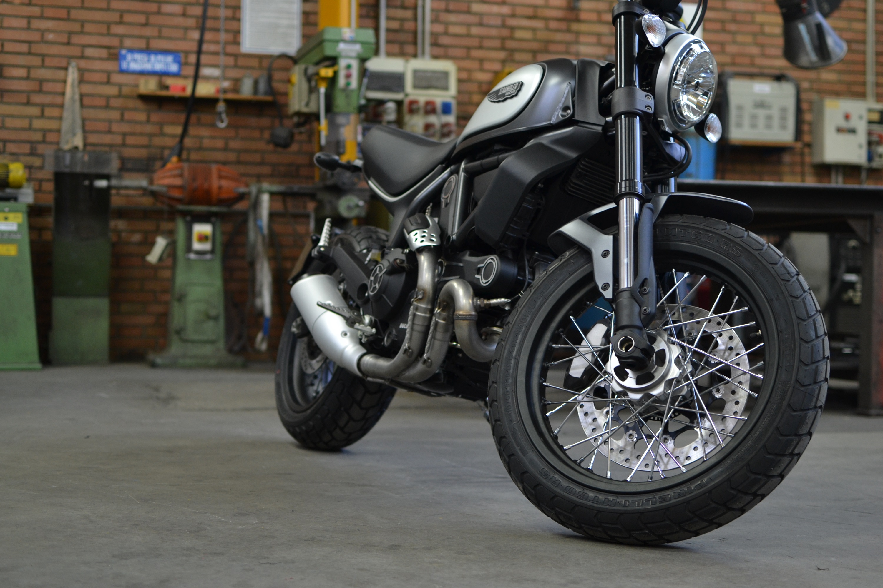 ducati street scrambler
