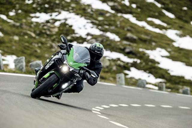 Kawasaki H2 SX SE