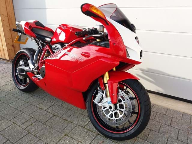 Ducati 999 S