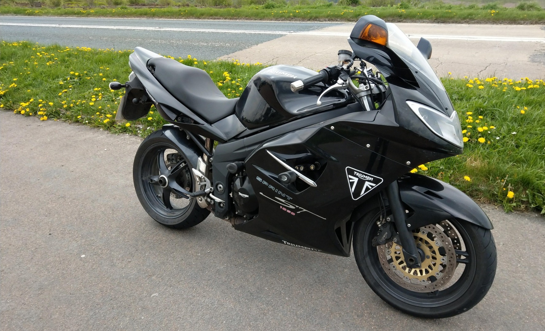 Triumph Sprint St 1050