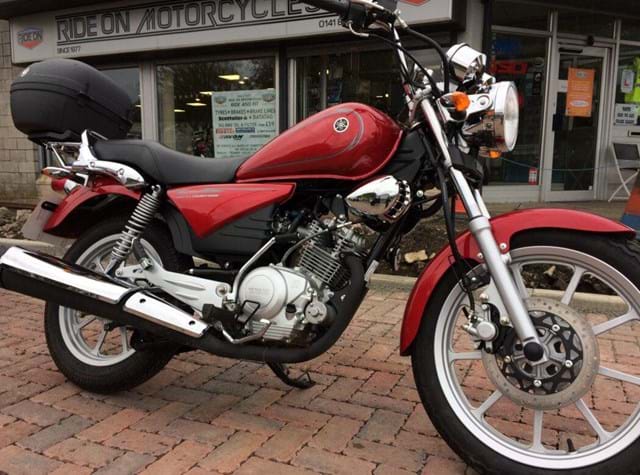Yamaha YBR125 Custom