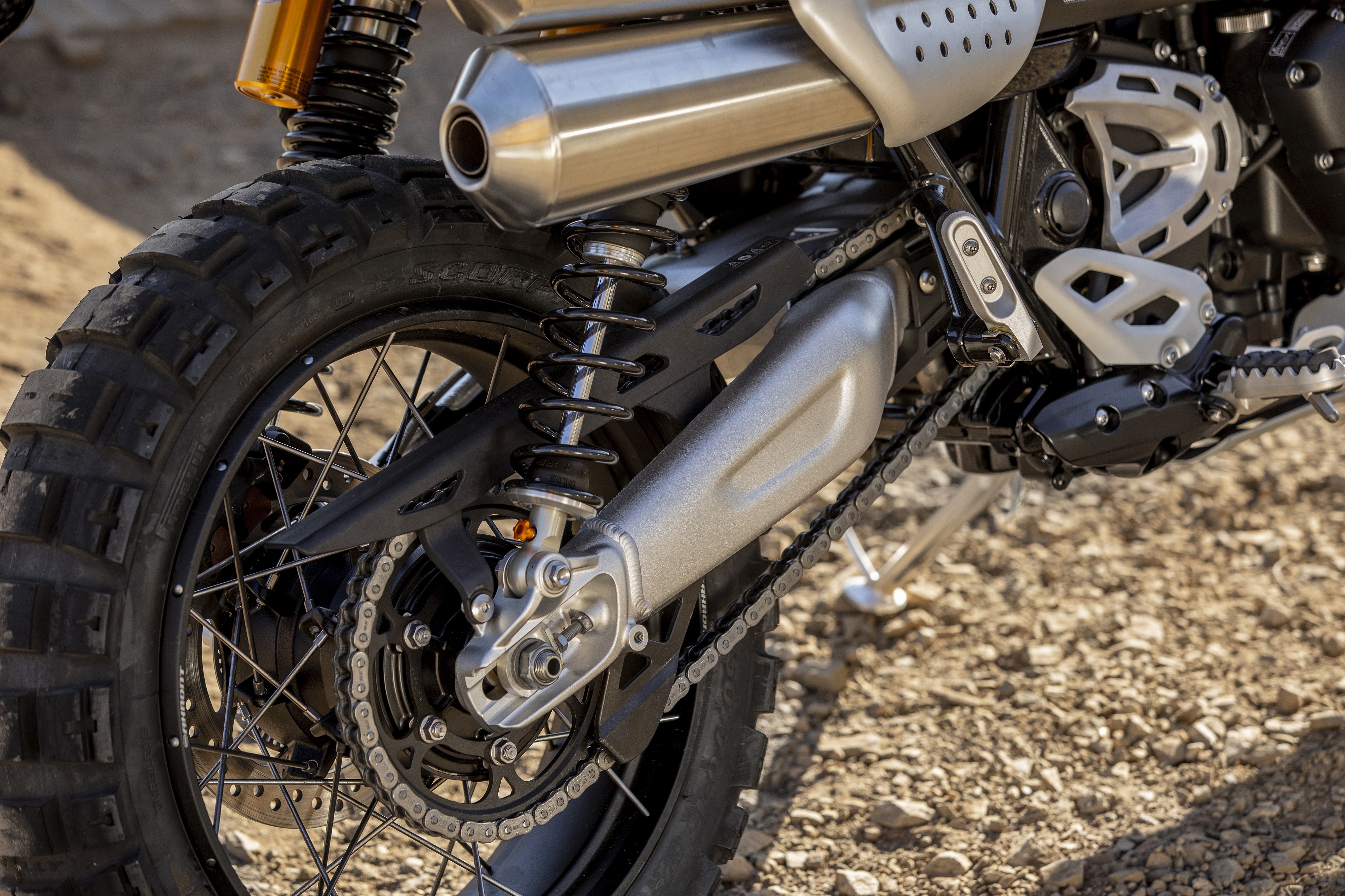 triumph scrambler 1200 xe saddlebolsas