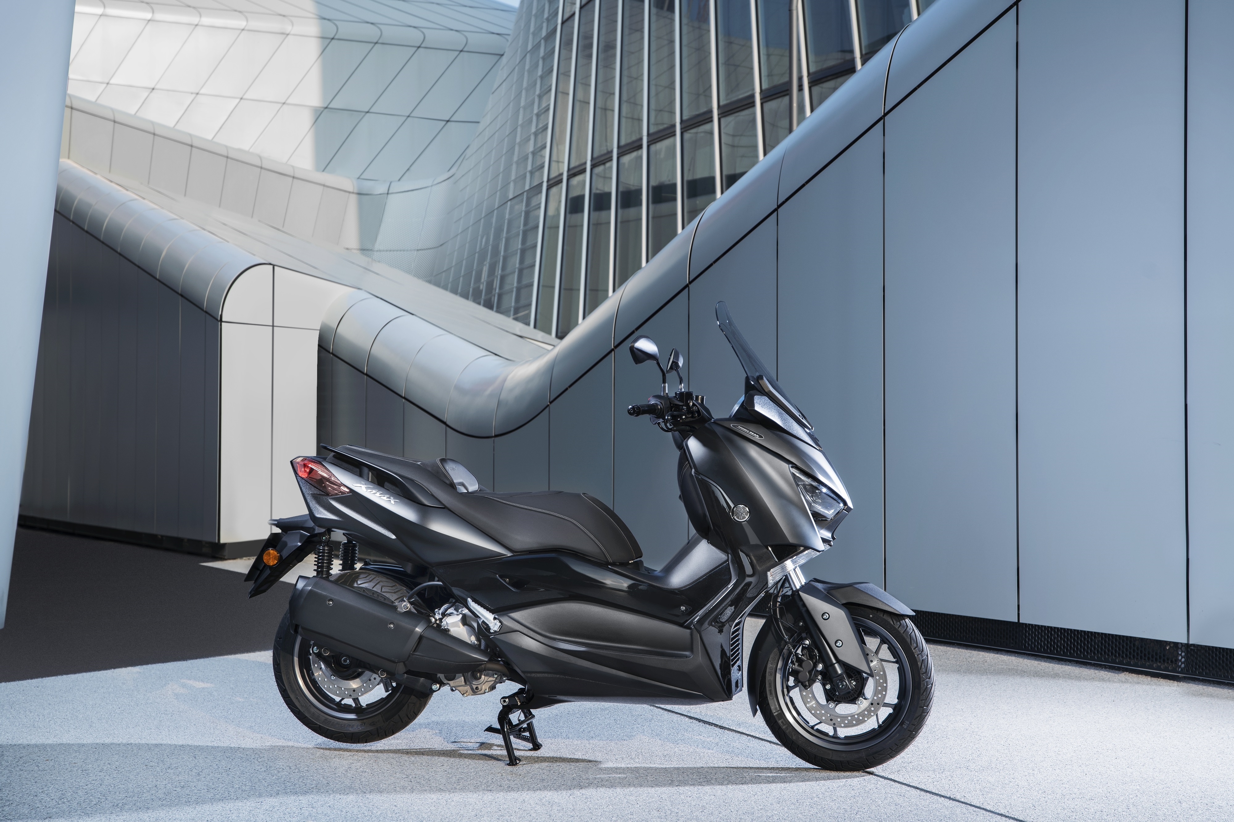 Yamaha XMAX 250