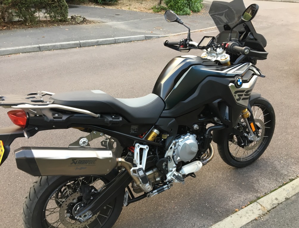 BMW F850GS