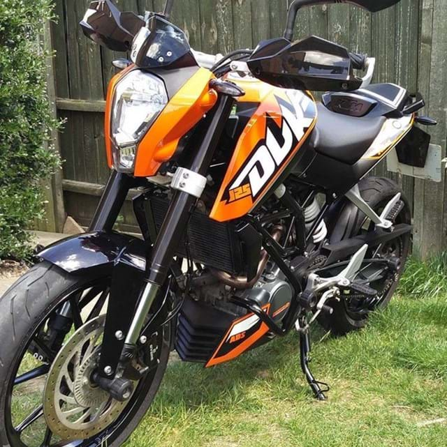 KTM Duke 125