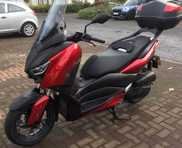 Yamaha X-MAX 125