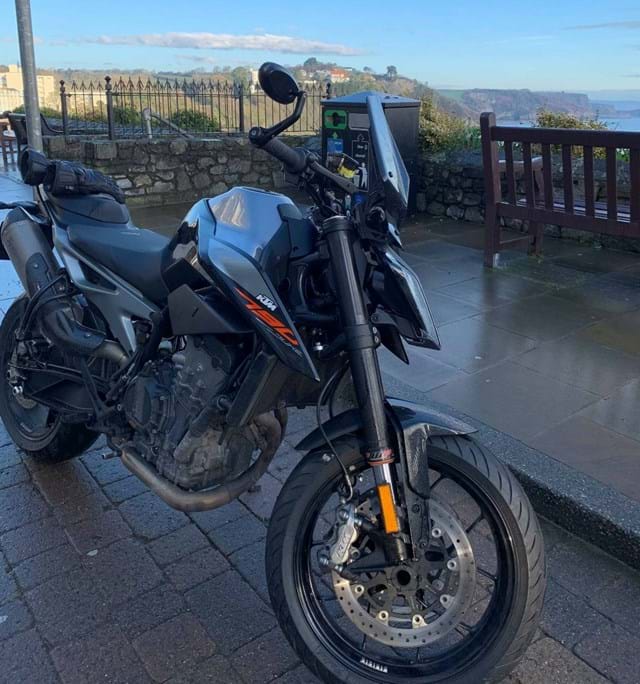 KTM Duke 790