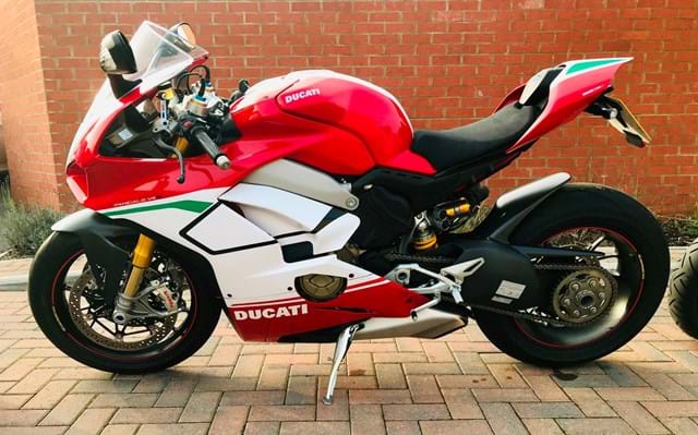 Ducati Panigale V4 S