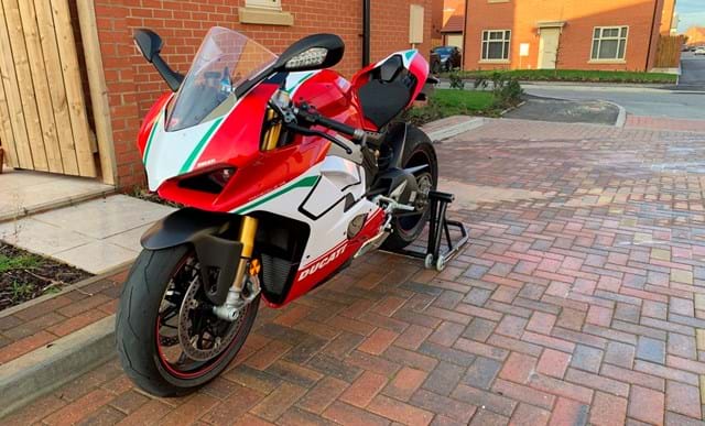 Ducati Panigale V4 S