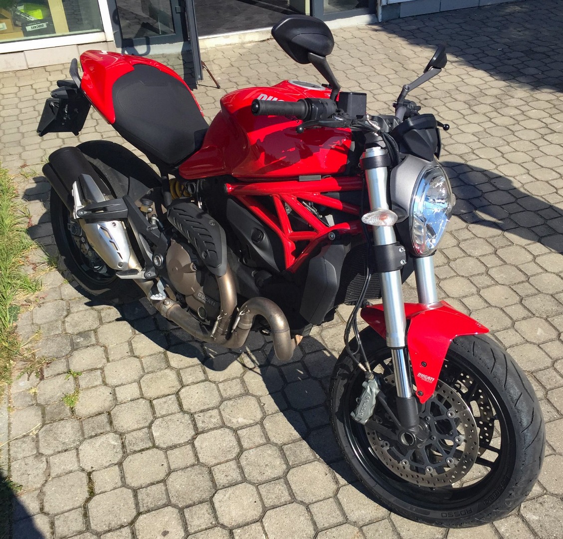 Ducati Monster 821 Review 2014 TheBikeMarket