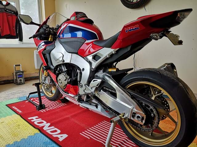 Honda CBR1000RR Fireblade SP