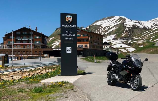 BMW F800GT