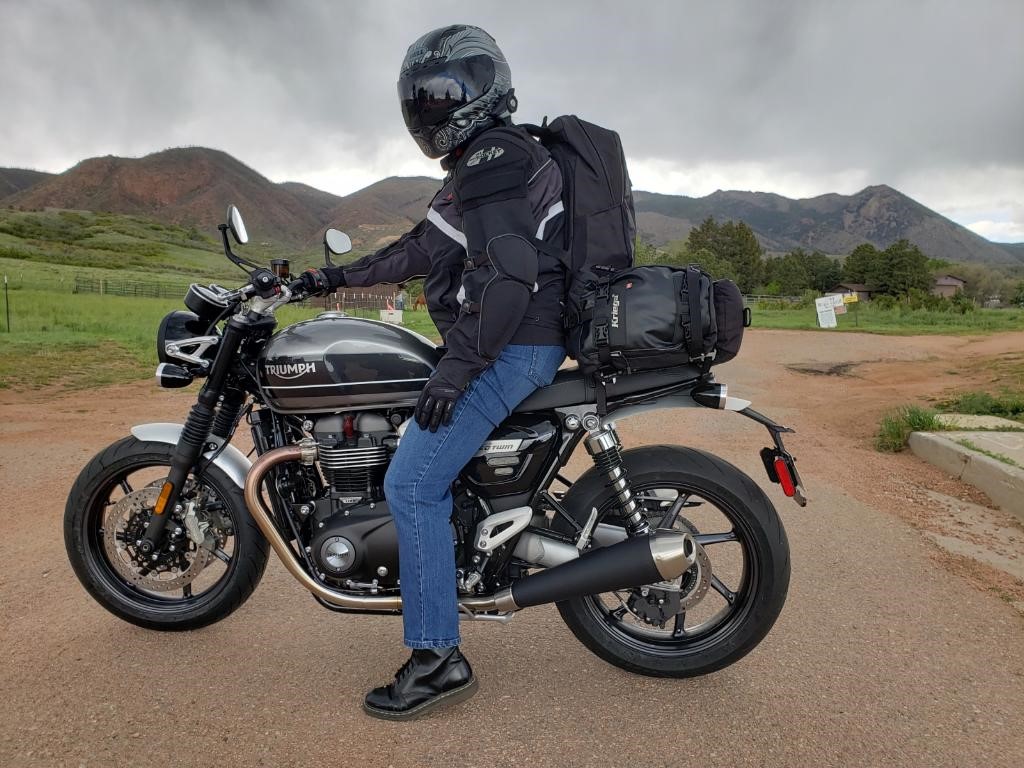 triumph street twin touring