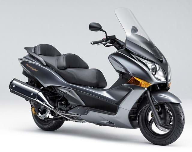 Скутер honda silver wing