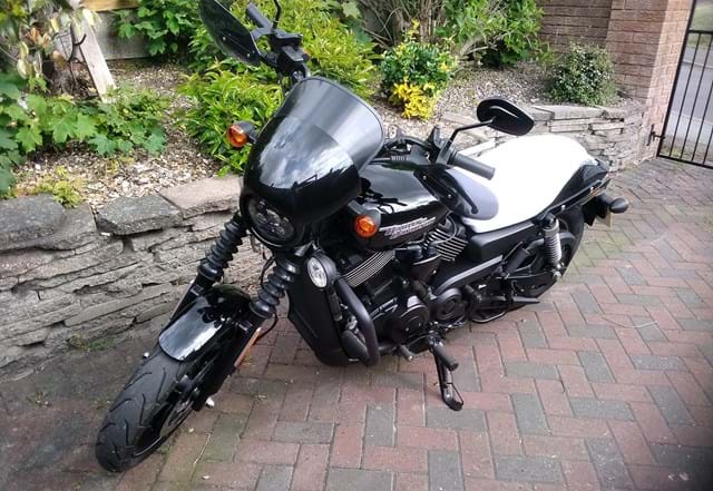 Harley Street 2016 Red