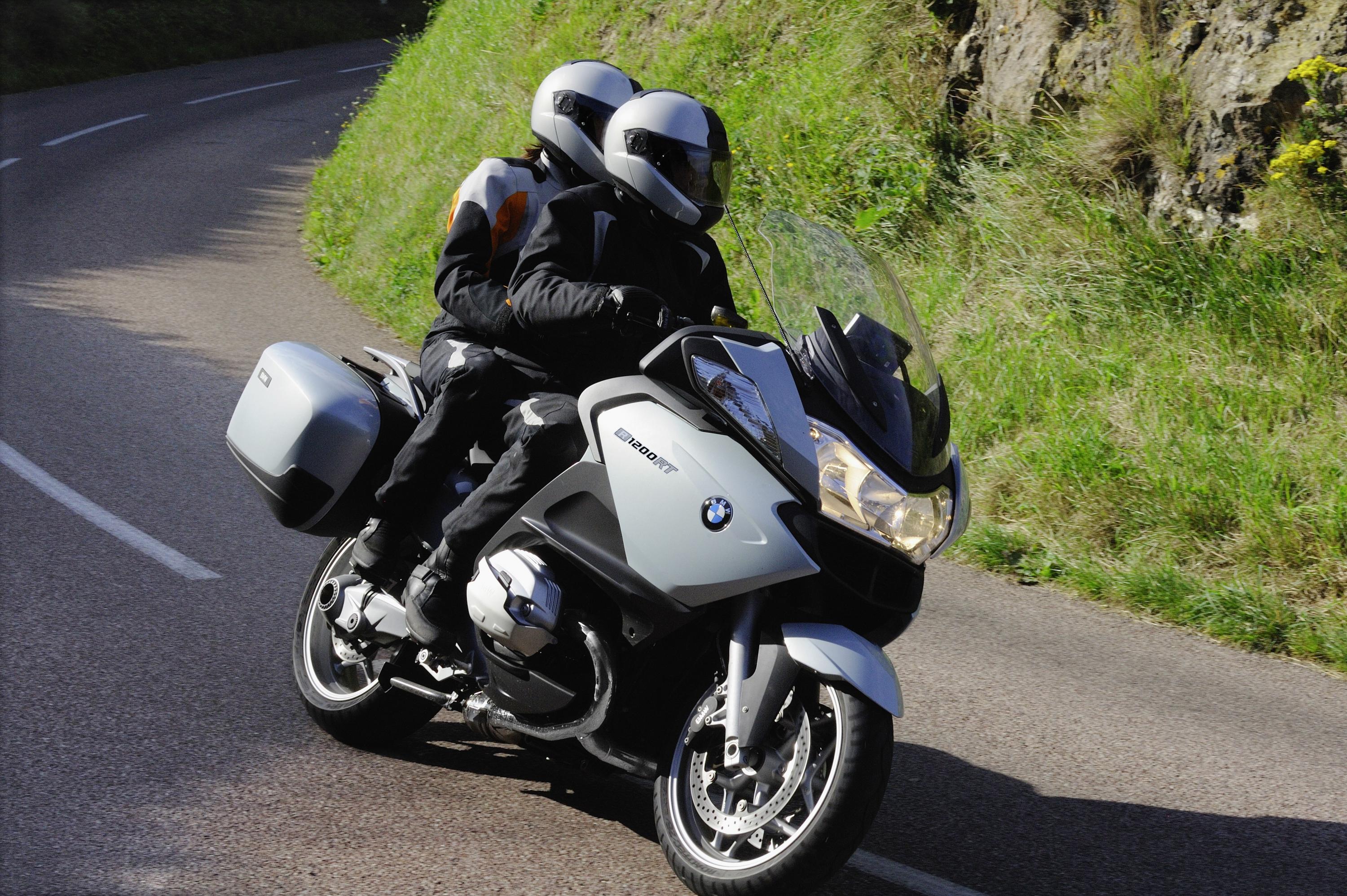 BMW R1200RT Review 2010 TheBikeMarket