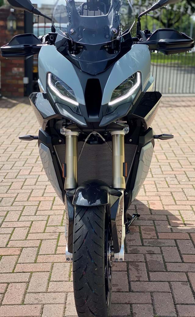 BMW S1000XR 2020