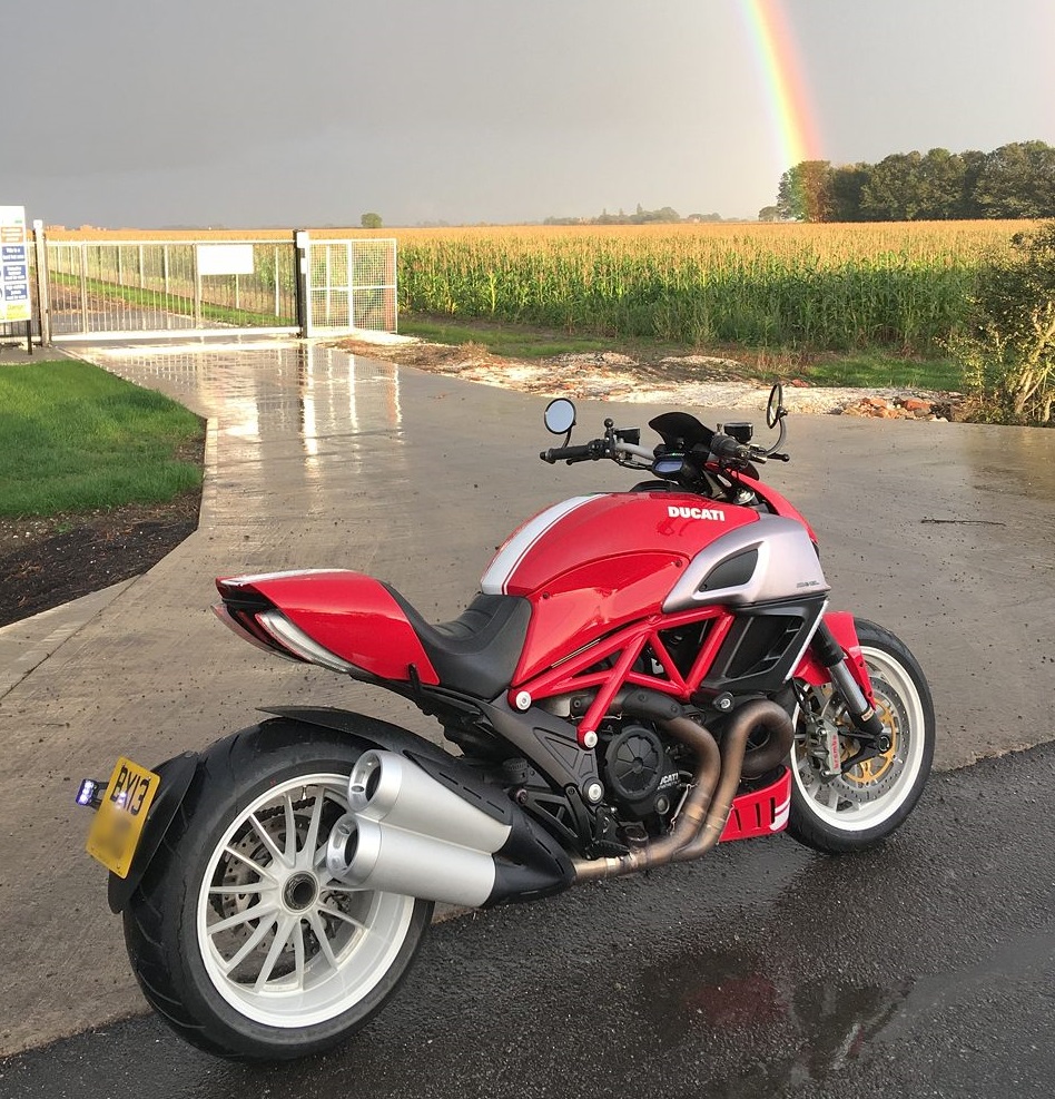 Ducati Diavel Review 2011 TheBikeMarket