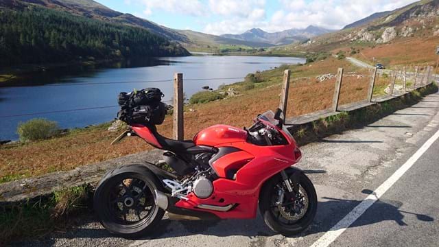 Ducati Panigale V2