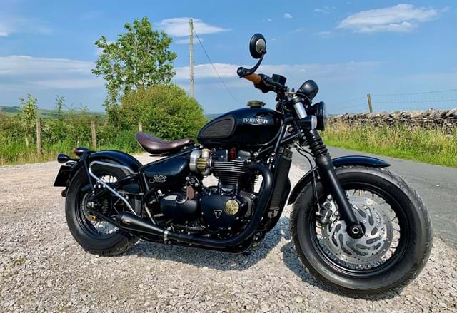 Triumph Bobber Black