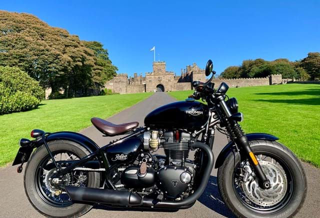 Triumph Bobber Black