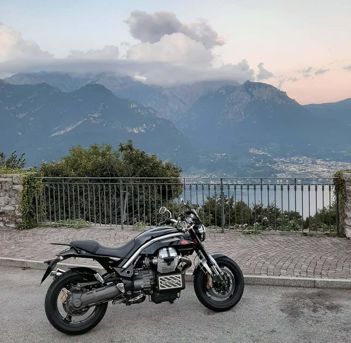 motorcycles moto guzzi griso 1100 specs
