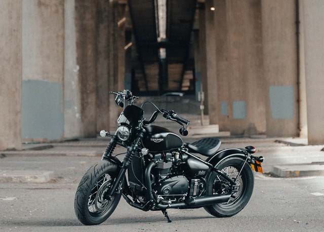 Triumph Bobber Black
