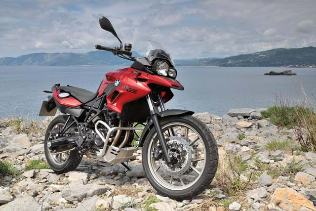 BMW F700GS