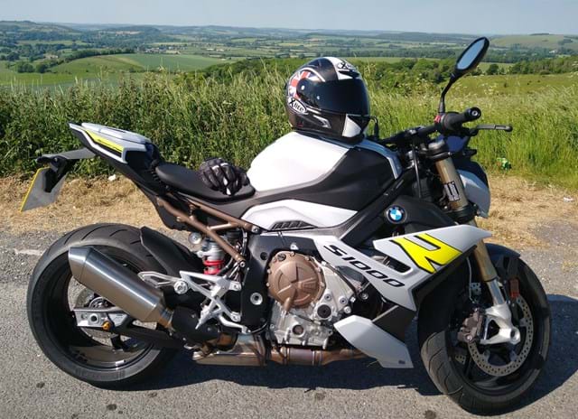 BMW S1000R