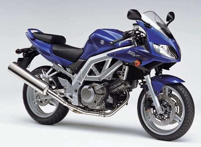 Suzuki GS500F Review (2004) • TheBikeMarket