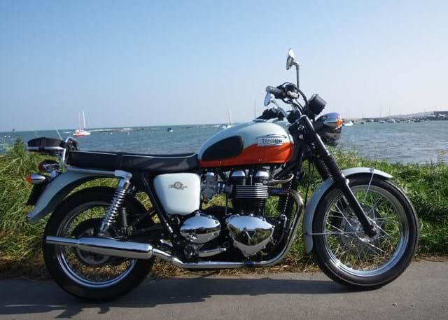 Triumph Bonneville T100 2009