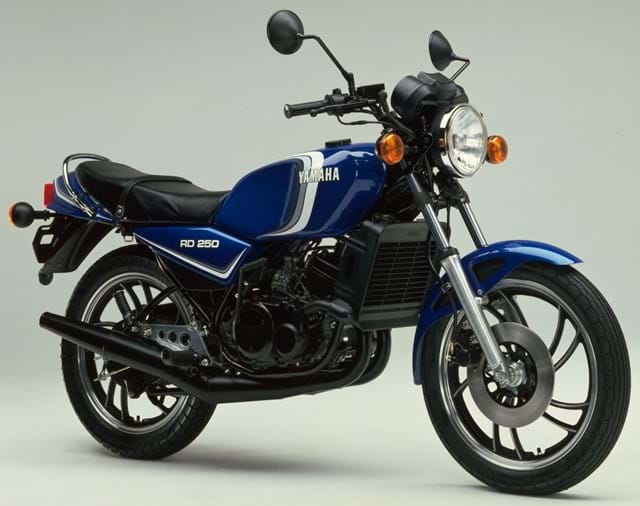 Yamaha RD250LC