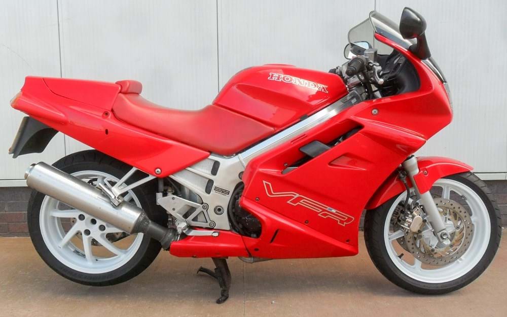 Nouveau possesseur RC36 1 0%20main