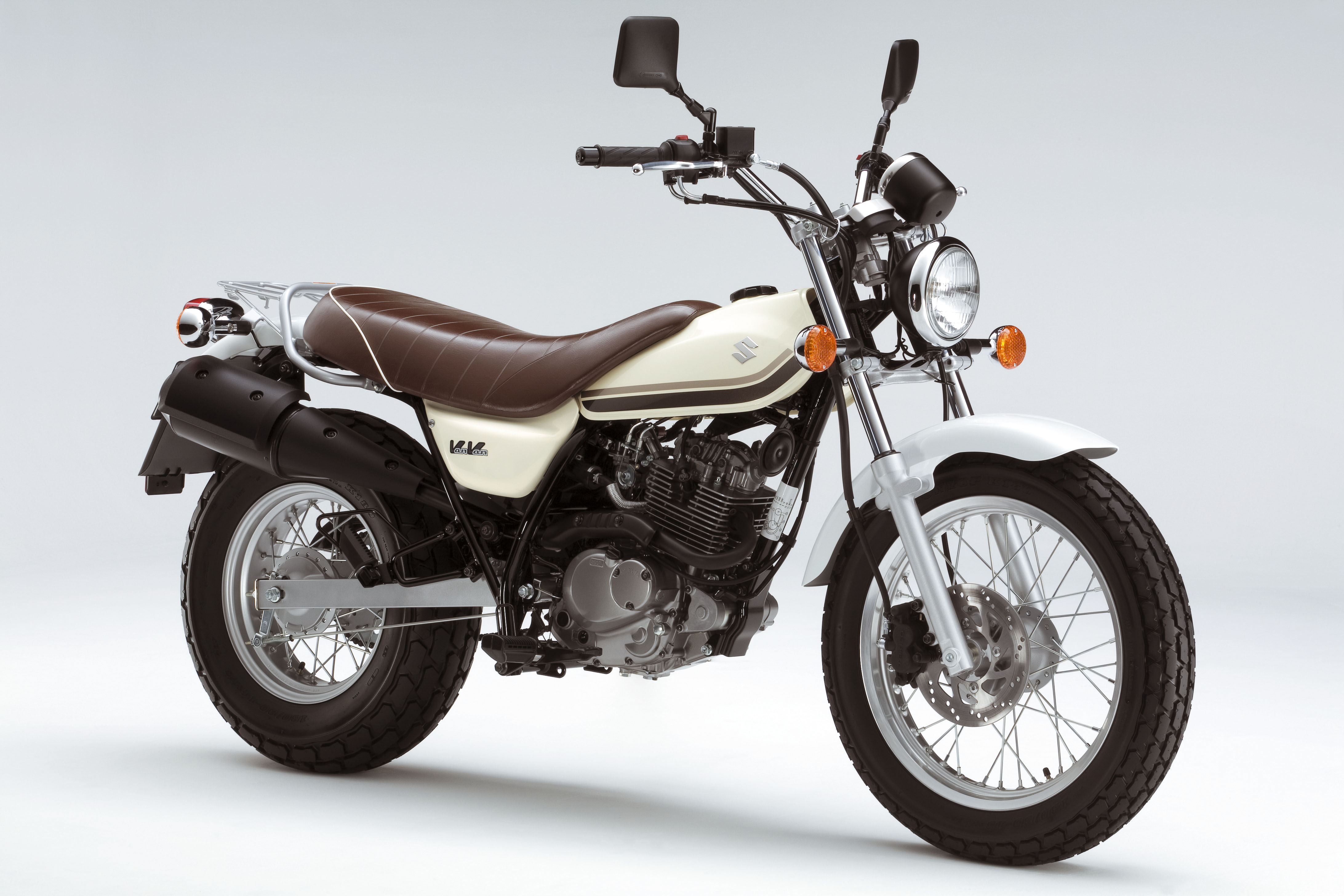 Suzuki van van 125 prix neuf outlet