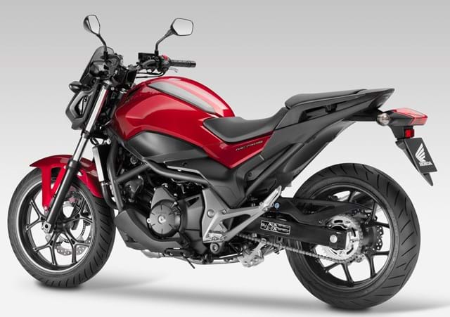 Nc750s 18の燃費や最高速度などのスペックを大公開 エキサイトバイクメディア Nc750s 18の燃費や最高速度などのスペックを大公開 エキサイトバイクメディア